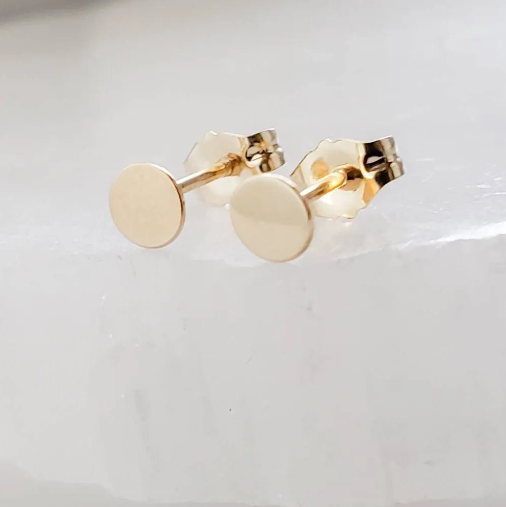 14 Karat Gold Studs