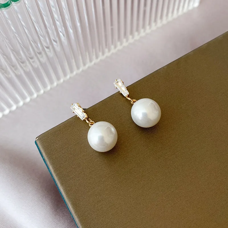 Dangle White Pearl with Crystal Rhinestone Spiral Clip On Earrings