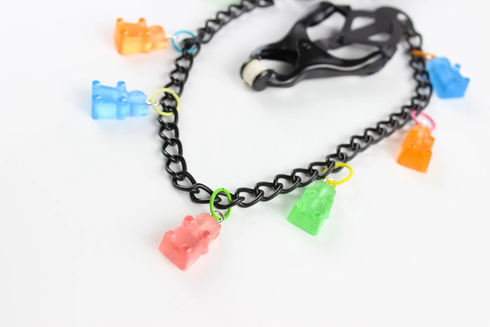 Gummy Bear Clover Clamps