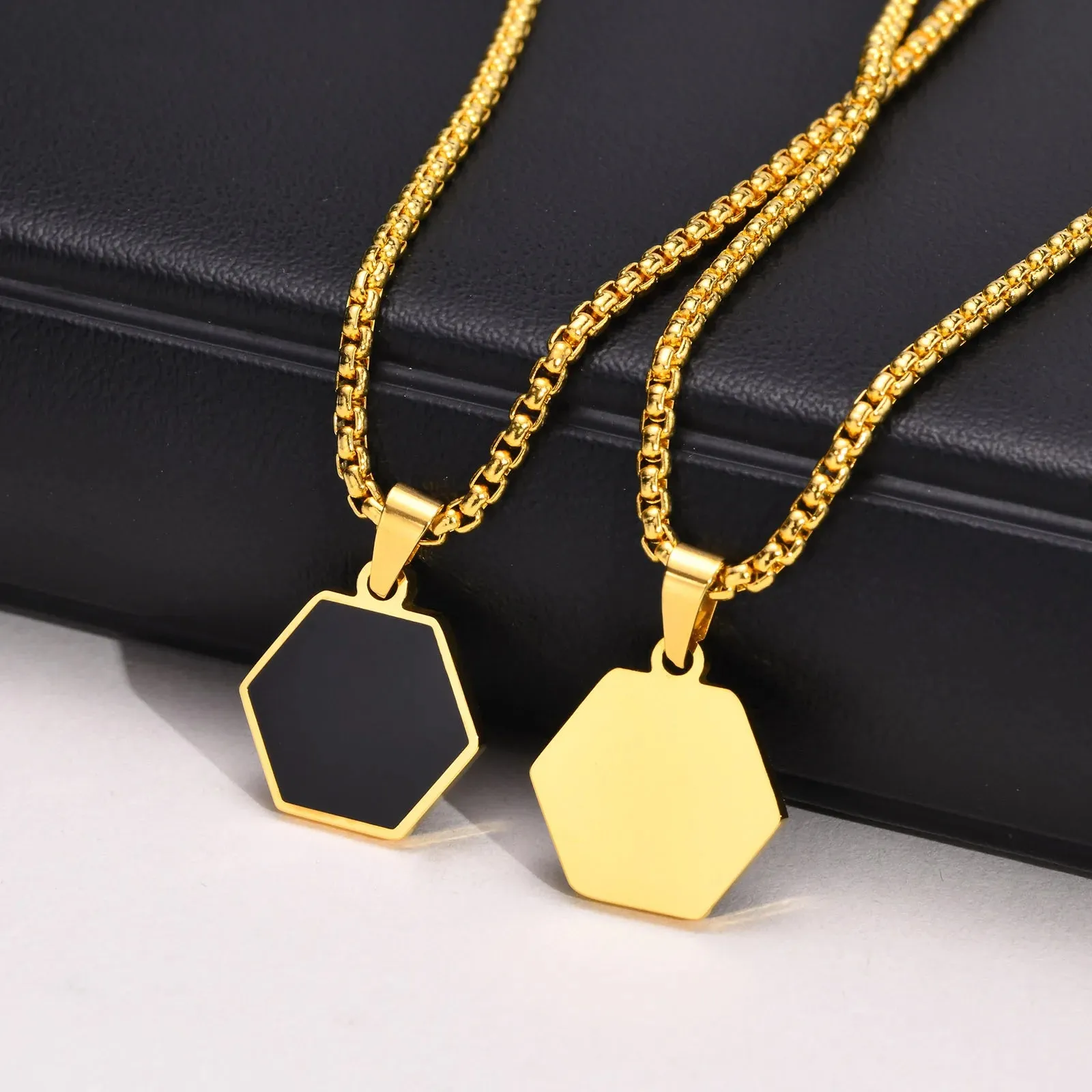 Stylish Gold Color Mens Geometric Square Necklaces,Black Enamel Rectangle Pendant with Rope Box Chain Collar Gift Jewelry