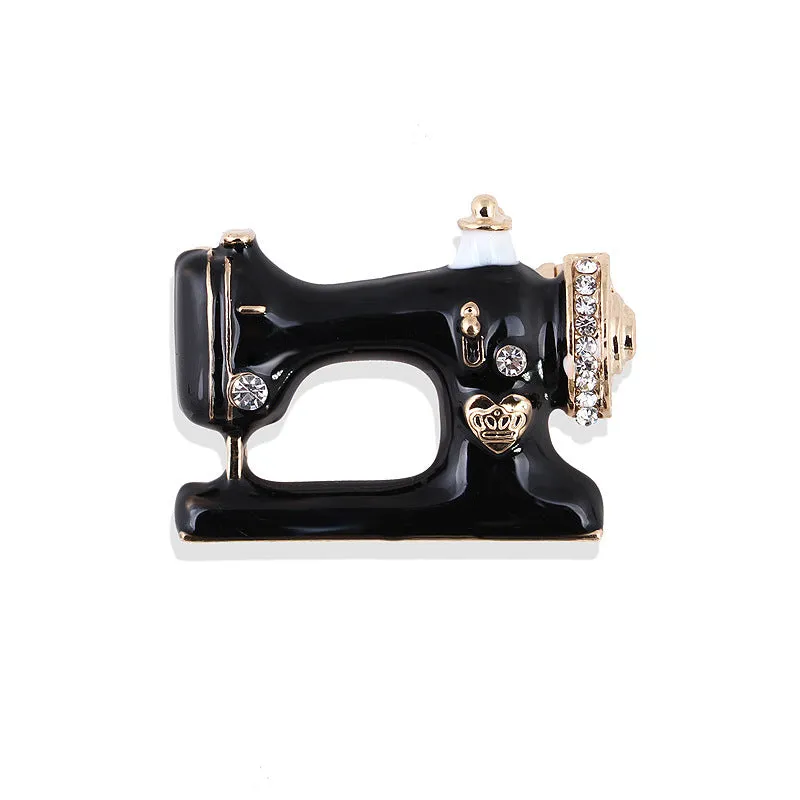 XSB066 - Sewing Machine Brooch